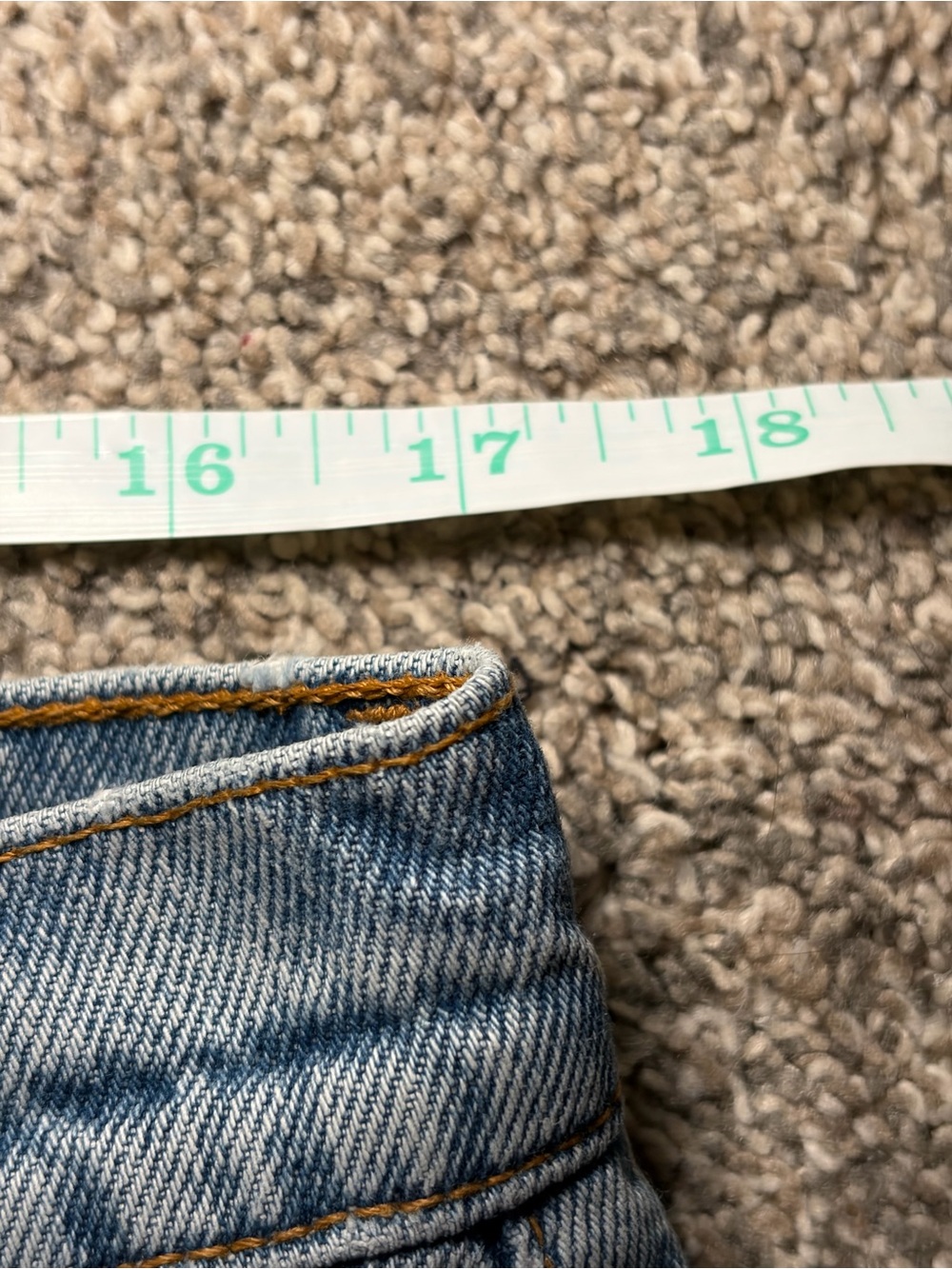 Vintage 1996 Levi’s 521 Tapered Fit Leg Size 18 Long Light Wash Made in USA VTG - Picture 13 of 16